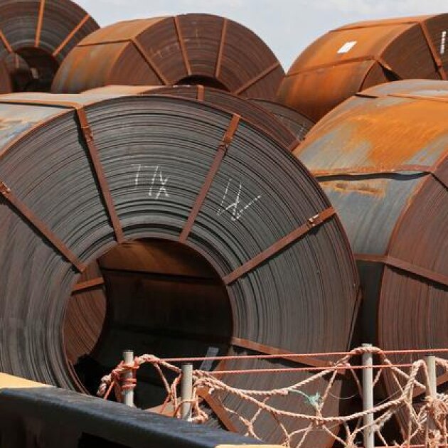 The UK has lifted anti-dumping duties on cold-rolled steel from China and Russia